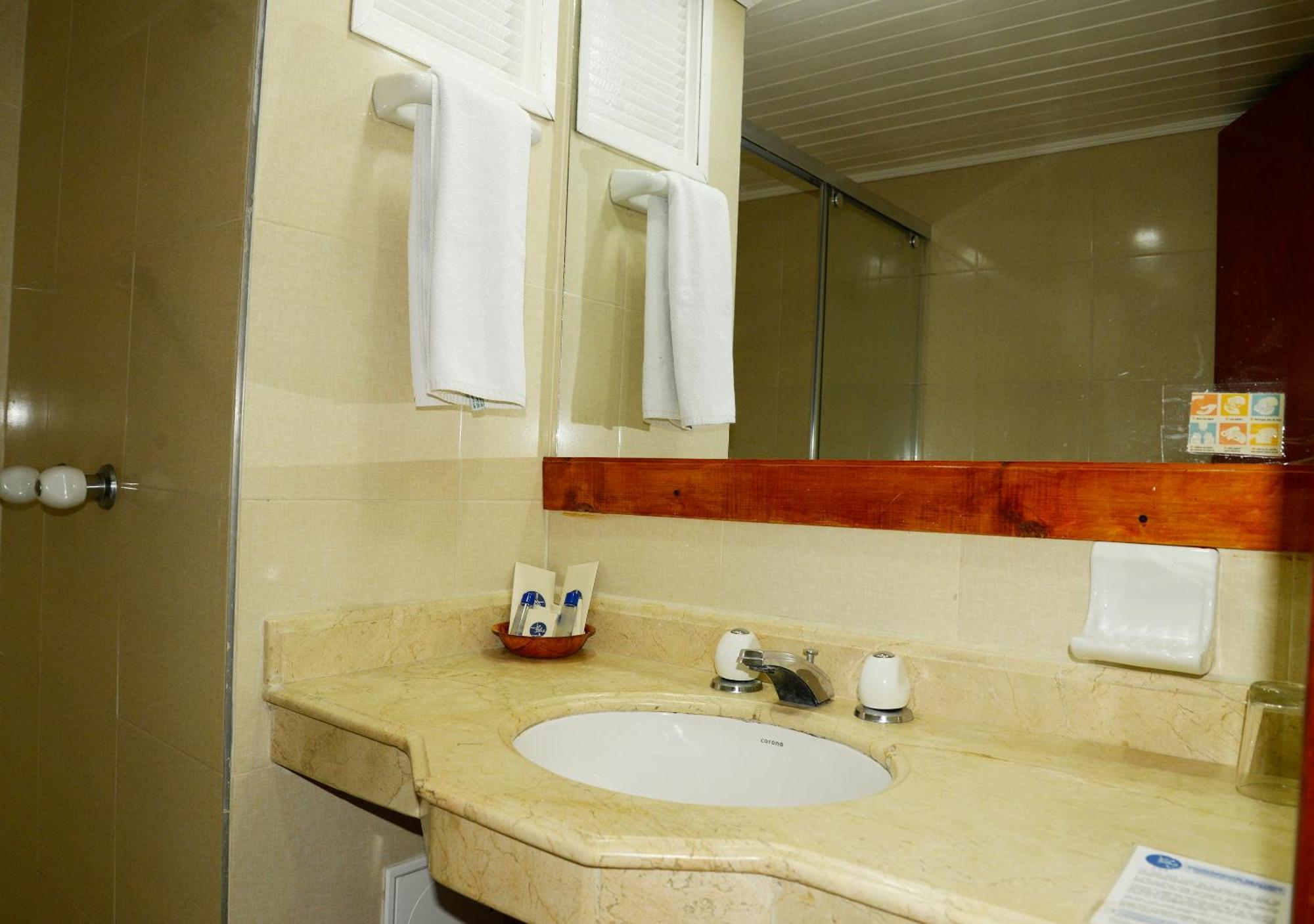 Hotel Bahia Cartagena Cameră foto